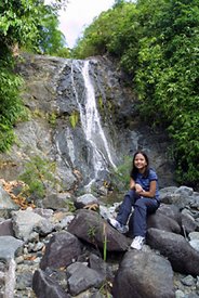 This is the second-to-the-top cascade.
Photo by:: EPPGarcia (2002)