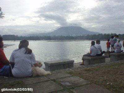 Photo by:: GBLontok (2004)